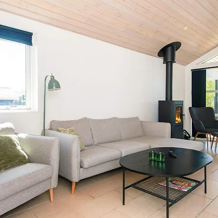 Holiday Home Sjolund Hébergement de vacances