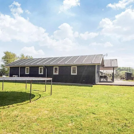 Holiday Home Sjolund *