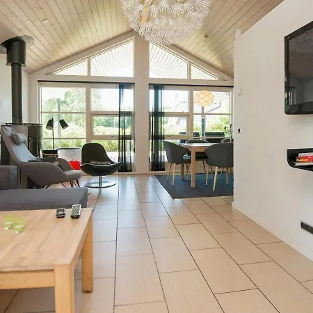 Holiday Home Sjolund