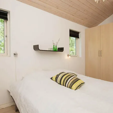 Holiday Home Sjolund *
